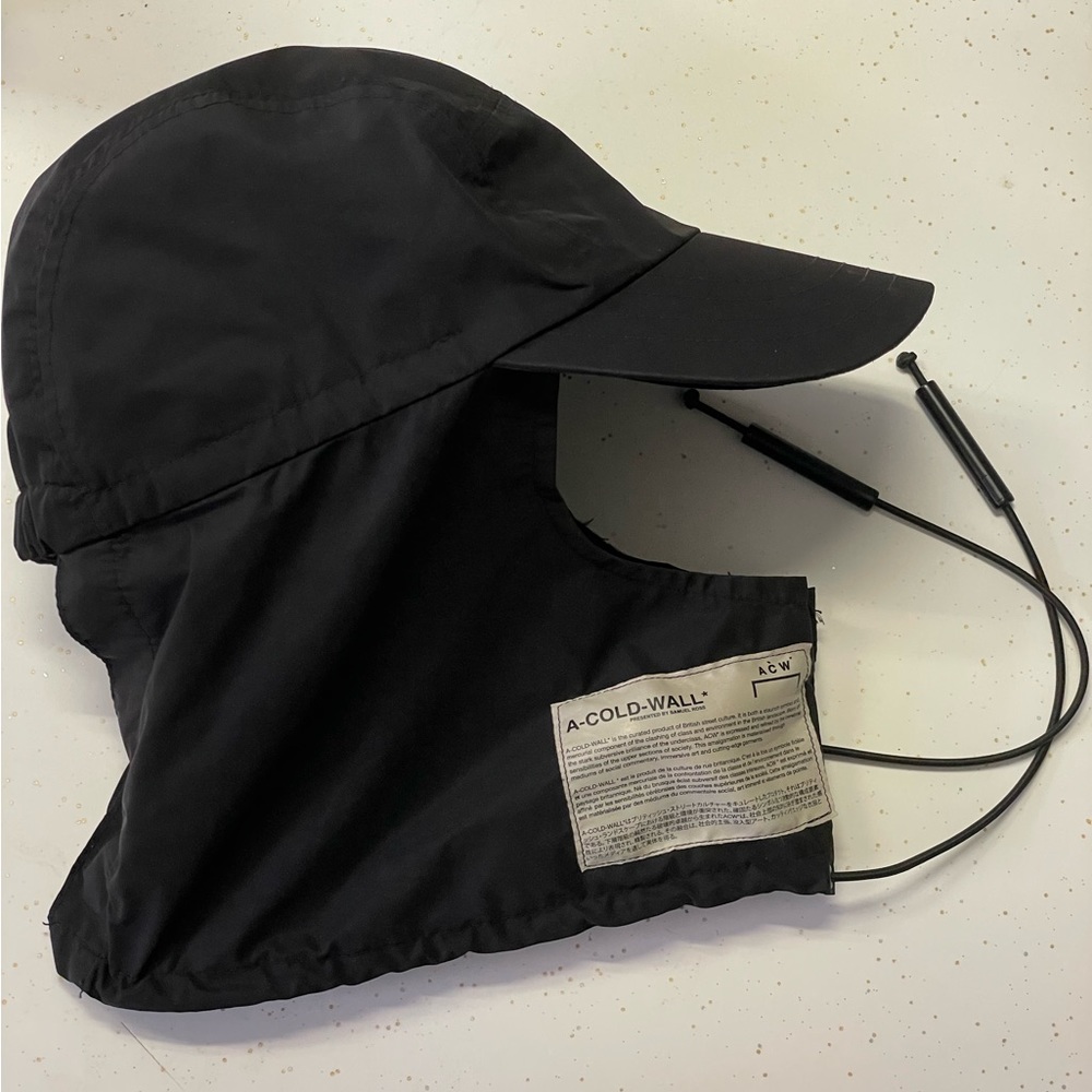 ACW a cold wall cap